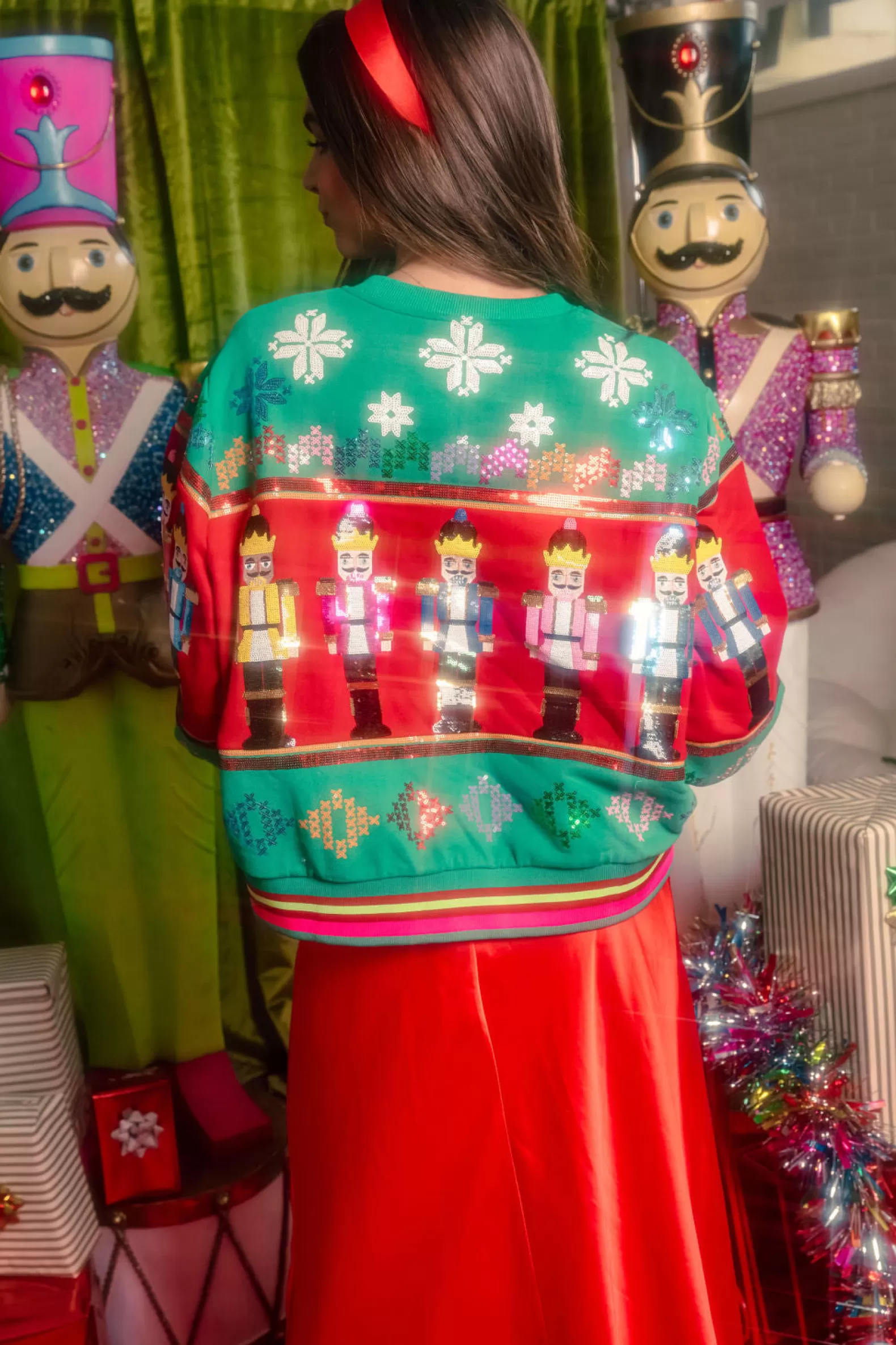 Queen of Sparkles Sweatshirts<Multi Vintage Nutcracker & Needlepoint Snowflake Sweatshirt Green
