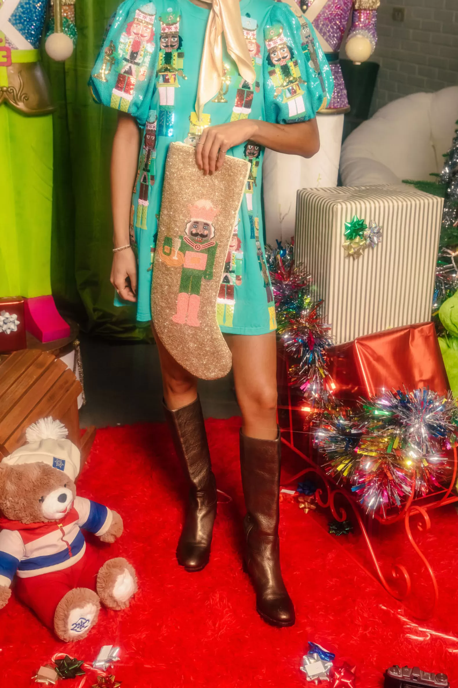 Queen of Sparkles Accessories<ITES x Sami Riccioli x Gold Serving Nutcracker Stocking
