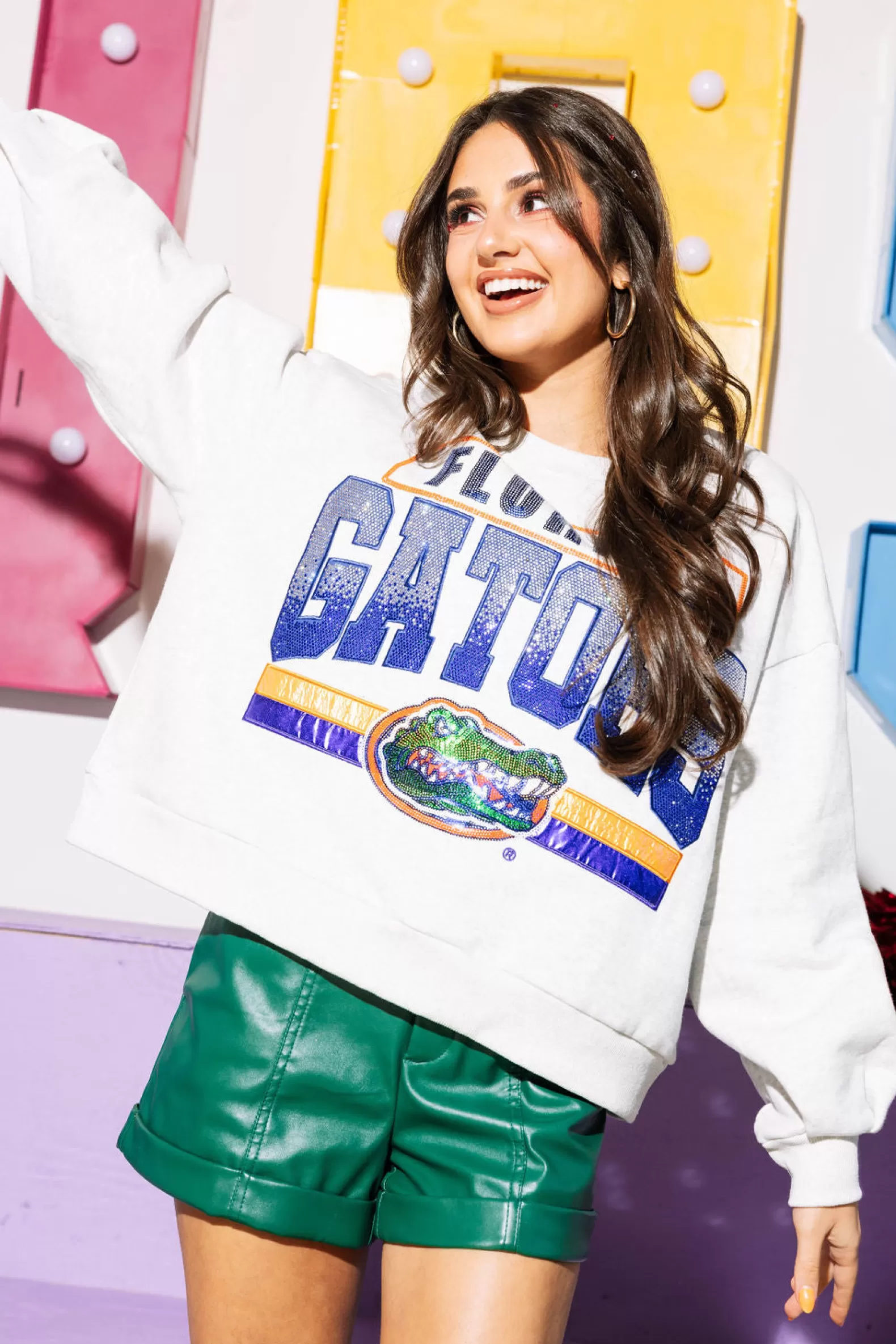 Queen of Sparkles Sweatshirts<Licensed 'Florida Gators' Vintage Sweatshirt Grey