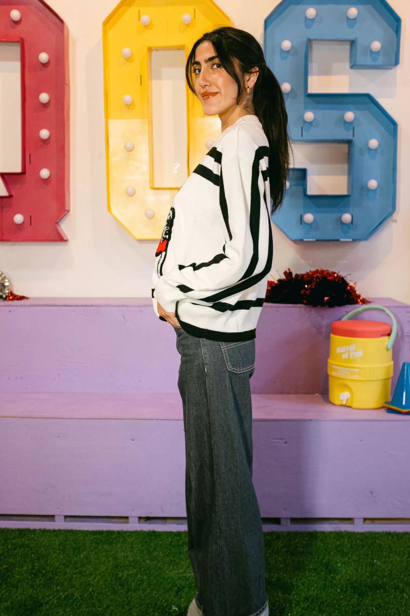 Queen of Sparkles Sweaters<Licensed Stripe 'Georgia' Bulldog Long Sleeve Top White