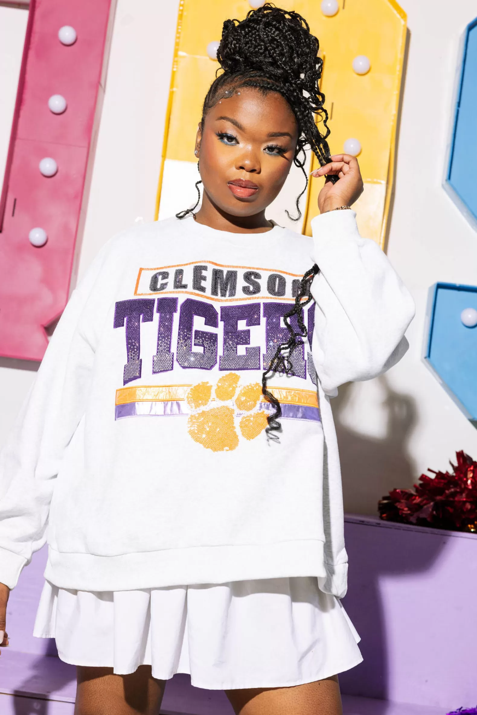 Queen of Sparkles Sweatshirts<Licensed- 'Clemson Tigers' Vintage Sweatshirt Grey