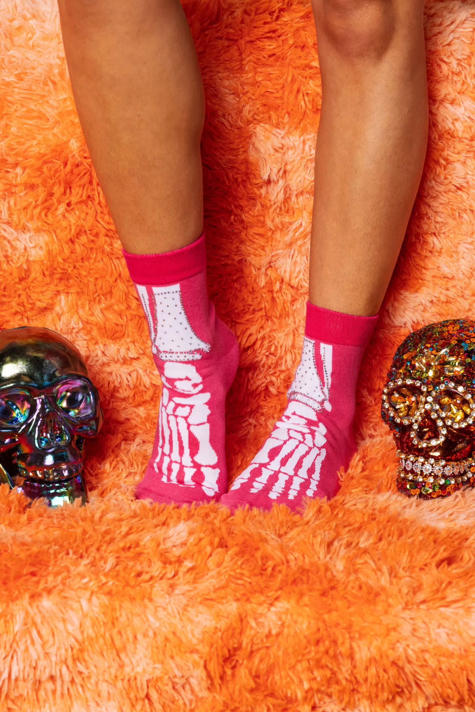 Queen of Sparkles Accessories<& White Skeleton Socks Pink