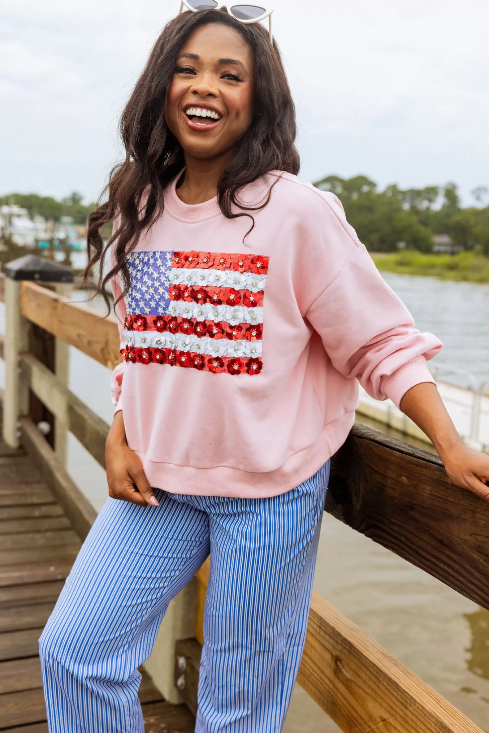 Queen of Sparkles Sweatshirts<Flower American Flag Sweatshirt Pink