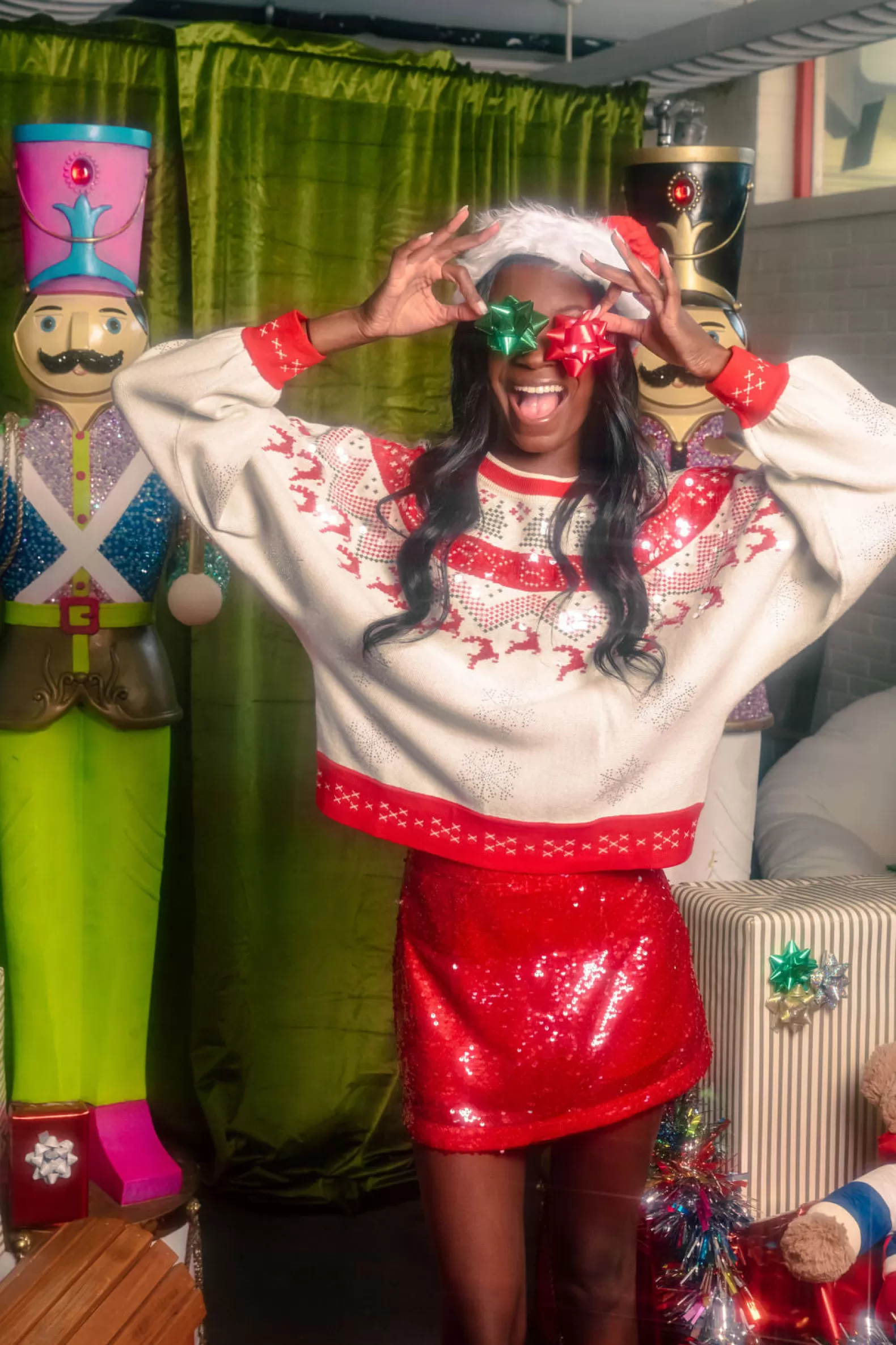 Queen of Sparkles Sweaters<Red & Vintage Needlepoint Reindeer Sweater White