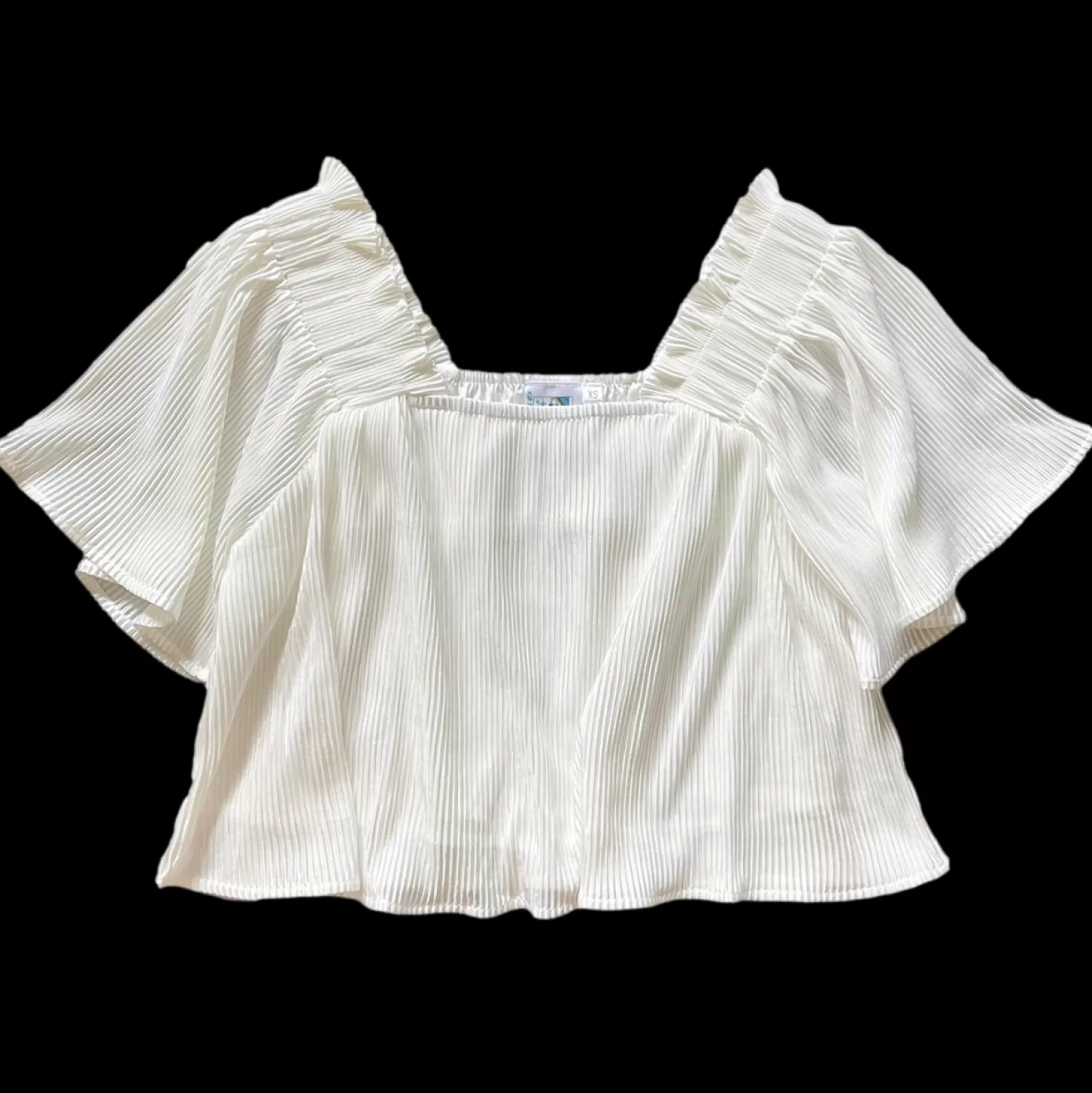 Queen of Sparkles Tops<Pleat Flutter Top White